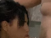 Preciosa colombiana de 19 años se masturba y goza de mi polla