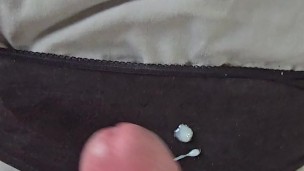 Fucking pillow and cuming