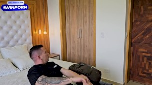 Latina Petite Cosplay tiene sexo rudo con Polla Grande colombiana! Naty Delgado