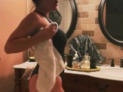 Trying on my outfits - Screenshot 6 of 16 - Nude Try On Haul