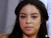 Maya fucks her pussy good 3/16