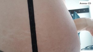 Me corro con mi dildo adentro de mi culo