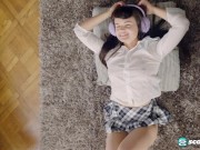 Schoolgirl Olivia Zlota Has Titty-Bouncing Sex with a Hung Guy 3/16