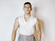 Real muscle session of a natural Colombian bodybuilder 5/16