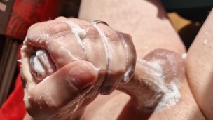 Moisturiser, cum and sunshine ☀️