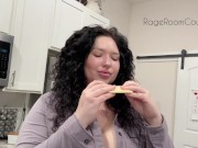 Naughty Neighbor Gets Shrunk and Eaten 14/16