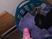 Im scared to cum in front of a girl.. 5/16