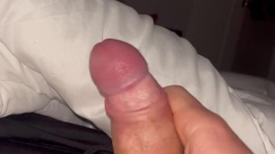 Se masturba para verlo