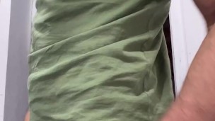 Opening my ass show my hole papi baile. De culo para mi marido me toco en el baño del trabajo