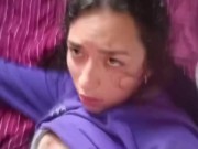 Le mando hacer un trabajo a la nerd de la escuela y le pago mamándole el culo 16/16