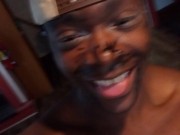 Kay.. why Kjamesz always giggling  ?¿?? 15/16