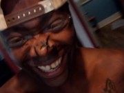 Kay.. why Kjamesz always giggling  ?¿?? 16/16