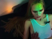 En una fiesta me folla mi mejor amigo 12/16