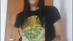 Cita de Tinder termina en humillación por pito chico en público. POV SFW