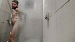 My friend invited me for a drink and soon after I took the opportunity to take a shower and enjoy hi