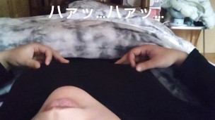 【字幕付き】団の中で乳首オナニーしてイクッ💗