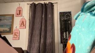 on cam with step sis as they tip her to suck stepbros cock