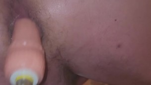 Solo guy gets fucked by massive dildo fuck machine