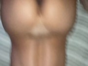 Estamos sozinhos em casa e minha meia irmã fica com tesão 8/16