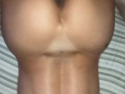 Estamos sozinhos em casa e minha meia irmã fica com tesão 9/16