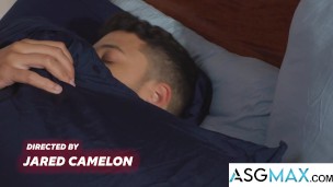 Tired Hunk Vincent Grey Fucks Jock Roommie JC Hunt