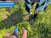 Pompino rischioso all'aperto a un guardone sconosciuto 15/16