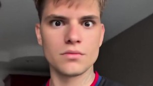 Twink Submisso Ruega por Mais do Top Balcânico