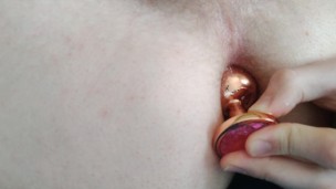 Watch me inserting ANAL PLUG in my hole!