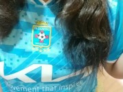 Confesando lo que hice en el baño publico con mi amiga