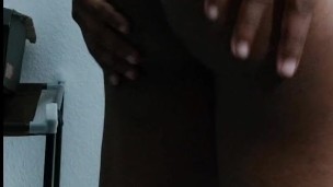 My ass is beautiful. Do you want to fuck it?