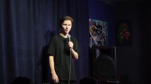 комик жёстко ебёт зал [вакуум - Дима Балаев]