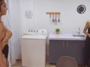 Me follo a mi compañero de trabajo mientras mi novio esta en casa 8/16