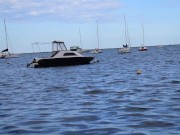 Ariel Ortiz goes to the beach with his partner, they feel like playing and she sucks his penis 1/16