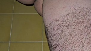 sacando leche con mi juguete. dSn