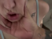 Safadinha adora levar leite na cara 14/16