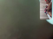 PUSE CACHONDA A MI AMIGA POR VIDEOLLAMADA !! HACE QUE ME CORRA 12/16