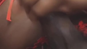 Stroke Glitchn (Red UpClose Comp)