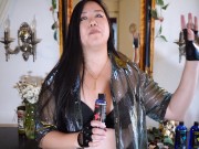 Dominatrix Mara Introduces Vivishine for Latex 9/16