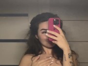 relax in the bath 💦💦💦💦 4/16