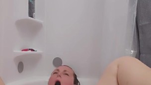 Milf finally works new pink dildo in her Ass