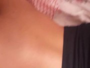 Vídeo perdido! Morena linda da bunda grande dando seu cuzinho! 12/16