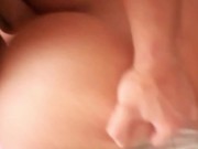 Vídeo perdido! Morena linda da bunda grande dando seu cuzinho! 6/16