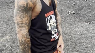 GAY PISS in Public Place🔥I Hope NOBODY DISCOVER ME