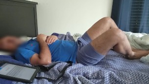 Waking up and having a reaction to u/BoDeysious and then hfo and then cum again