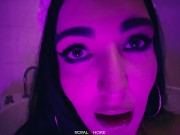 Luxury housewife Suzie Sparklez pees on the floor and wipes it with her tongue then sucks a big cock 1/16