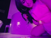 Luxury housewife Suzie Sparklez pees on the floor and wipes it with her tongue then sucks a big cock 5/16