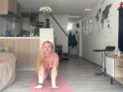 Big ass flexible blonde in sexy panty yoga 14/16