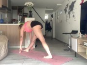 Big ass flexible blonde in sexy panty yoga 5/16