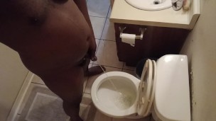 ""THA HOTTEST COCK PISSING VIDEO EVER!!!"""