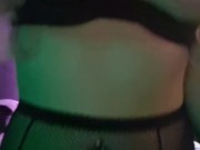 saltando en una polla de juguete 9/16